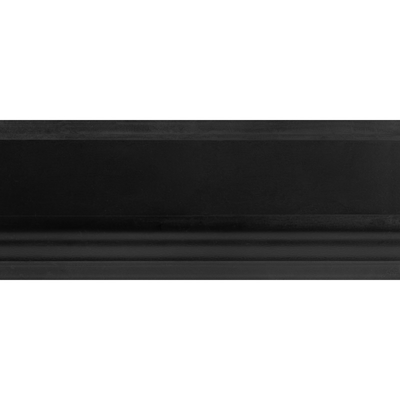 Плiнтус L015 Платиновий чорний 4,2м LuxeForm